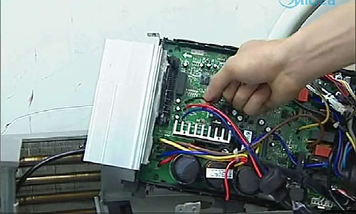 钢城美的空调电话是多少